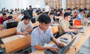 Du học sinh Việt giành quán quân VNG Code Tour 2024